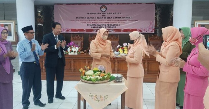 Demi Wujudkan Rembang Gemilang 2026, SEKDA Harapkan Dharma Wanita Persatuan Dapat Berdaya Saing