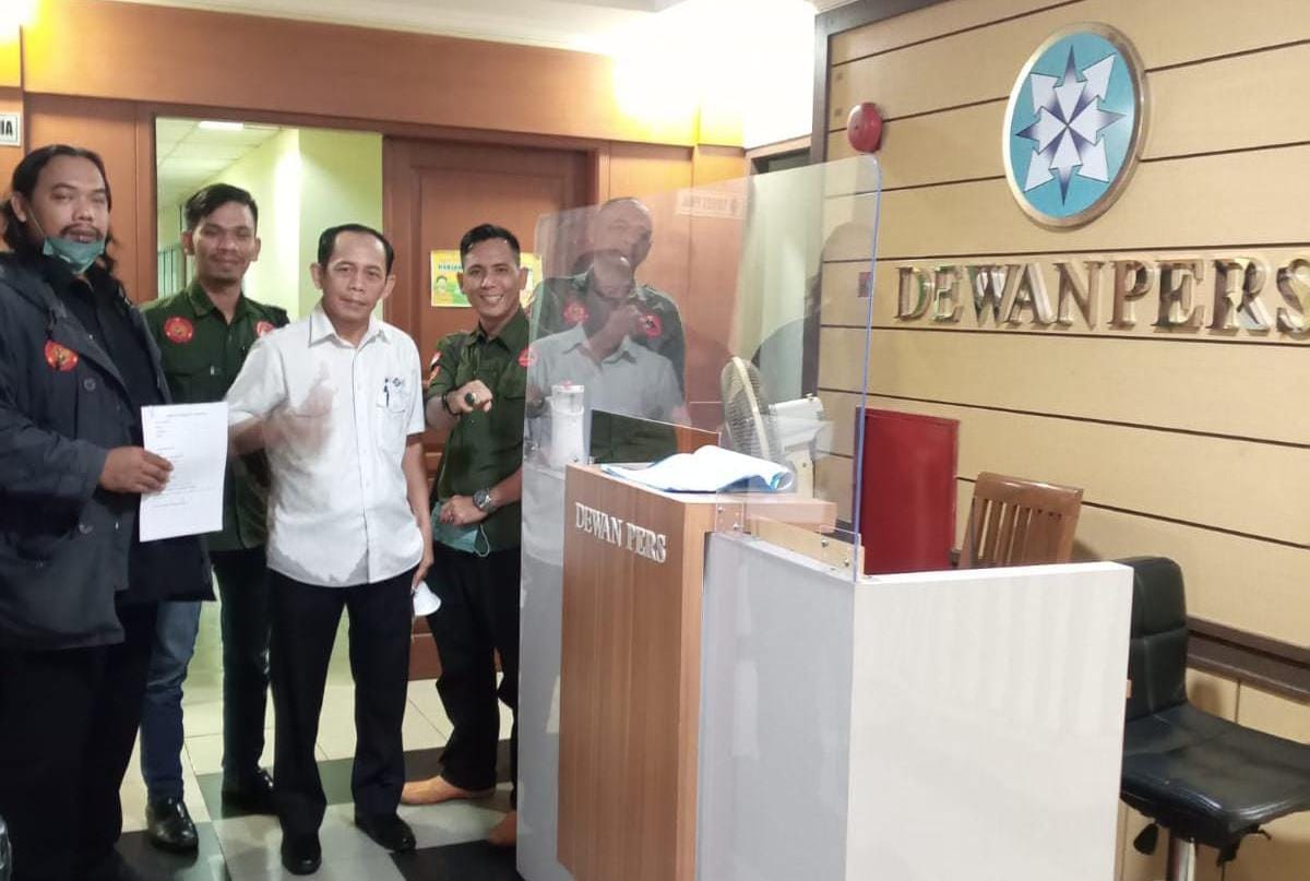 Diduga Pencemaran Nama Baik Lsm Trinusa DPD Banten Klarifikasi Ke Dewan Pers