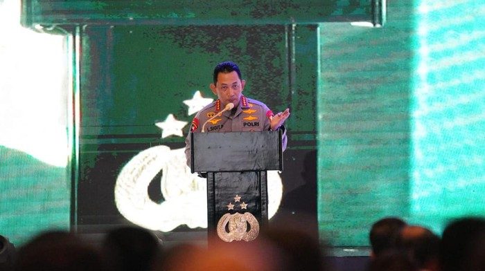 Kapolri Berikan Arahan di Apel Kasatwil 2022
