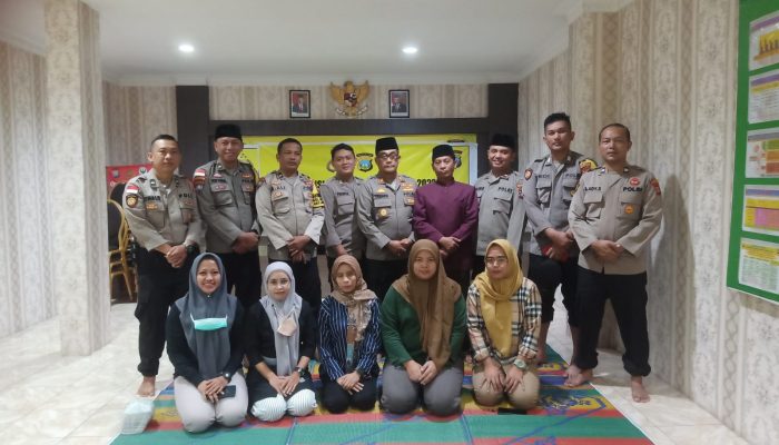 Tingkatkan Keimanan dan Ketaqwaan Personil, Polsek Lubuk Baja melaksanakan Binrohtal