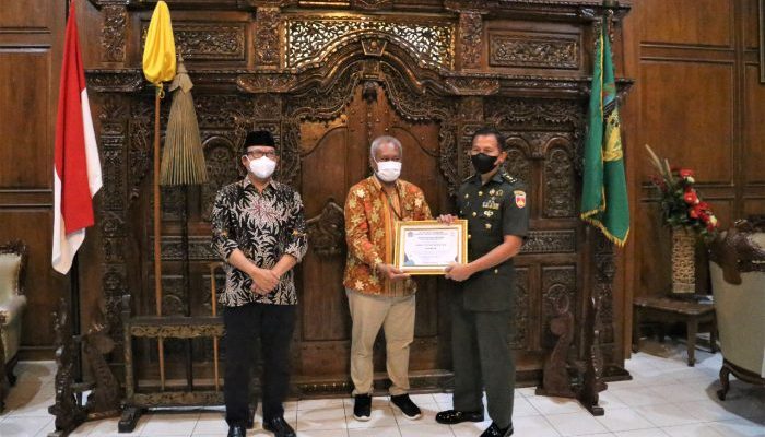 Korem 071/Wijayakusuma Raih Penghargaan Satker Terbaik Penyerapan Anggaran Tahun 2022