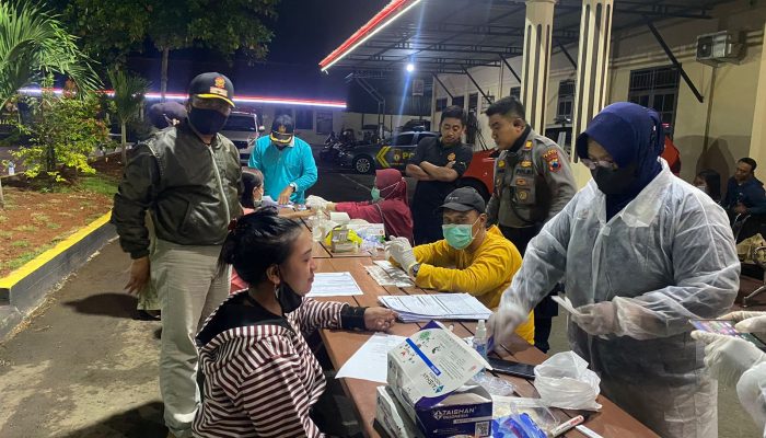 Dalam Rangka Operasi Cipta Kondisi Menjelang Nataru Polres Pati Berhasil Amankan 33 Pemandu Karaoke