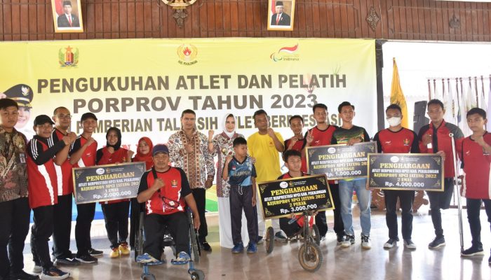 Bupati Pekalongan Kukuhkan Atlet dan Pelatih Untuk Porprov Jateng Tahun 2023