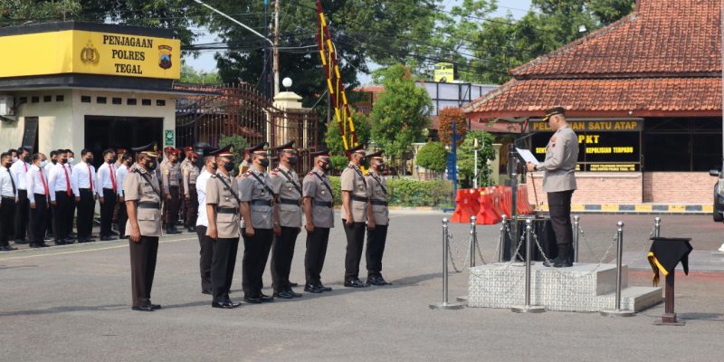 Kapolres Tegal Pimpin Upacara Sertijab