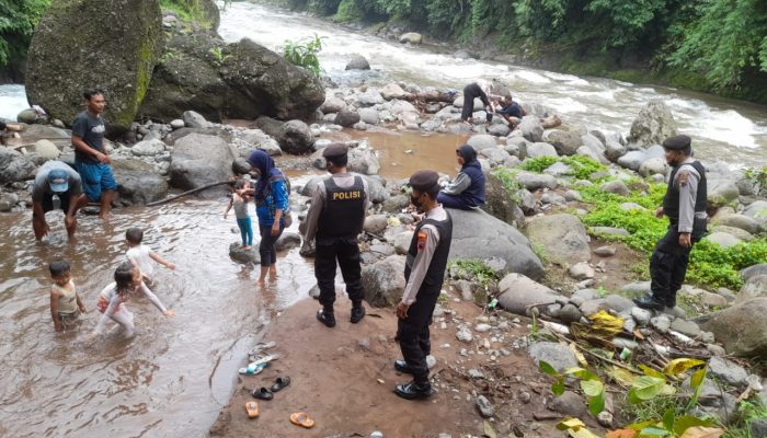Hadapi libur Nataru di Pekalongan, Polisi Jaga Ketat Tempat Wisata