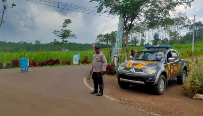 Cegah kriminalitas pada perbatasan wilayah, Polsek Senduro terus tingkatkan patroli