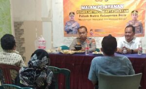 Polsek Metro Kebayoran Baru Gelar Malam Pelayanan Polres Metro Jakarta Selatan di 10 Titik RW