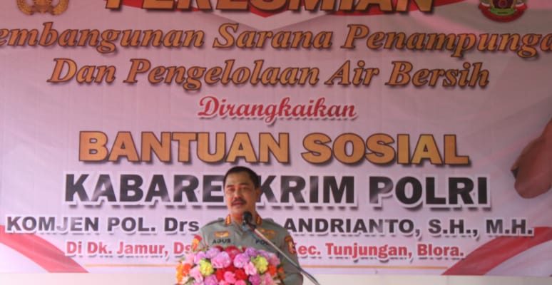Kabareskrim Polri Resmikan Pembangunan Sarana Air Bersih Dan Gelar Bakti Sosial Di Kabupaten Blora