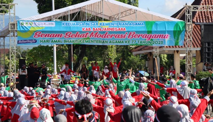 Polres Banjarnegara Lakukan Pengamanan Senam Sehat Moderasi Beragama