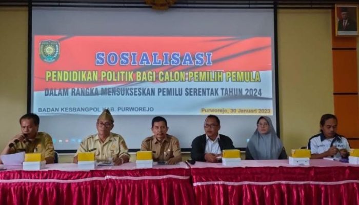 Kesbangpol Purworejo Adakan Sosialisasi Terkait Pemilih Pemula