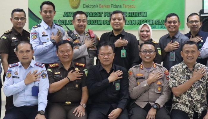 Penandatanganan Kerjasama Sistem Elektronik Berkas Pidana Terpadu