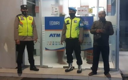 Polsek Wonodadi Polres Blitar Kota Cegah Kejahatan Dengan Patroli Perbankan Malam