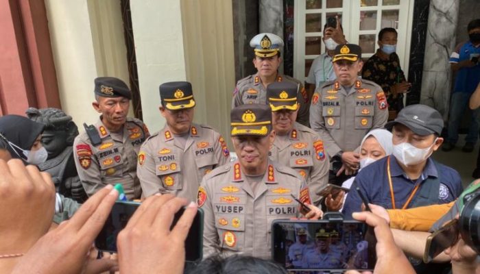 Polrestabes Surabaya Periksa Terduga Pelaku Kekerasan Terhadap Jurnalis