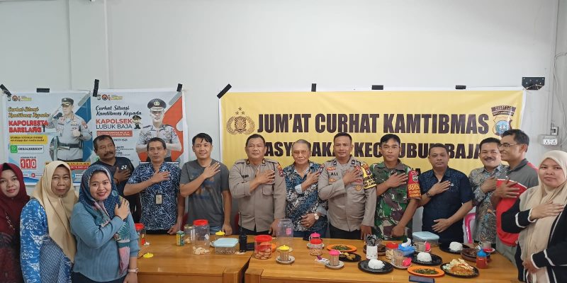 Kanit Samapta Polsek Lubuk Baja Iptu Marsahid Memimpin Kegiatan Jum’at Curhat Kepada Warga Lubuk Baja – Batam