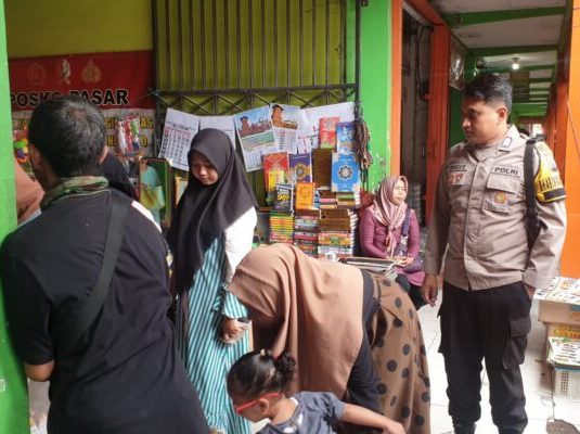 Polsek Sugihwaras melaksanakan Patroli Dialogis