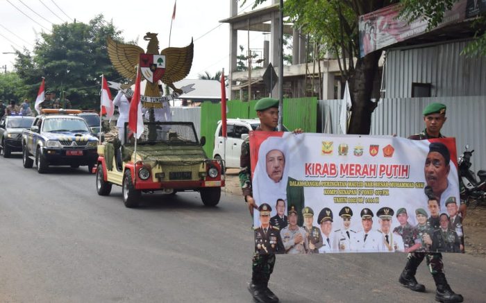 Dandim 0710/Pekalongan Pimpin Apel dan Kirab Merah Putih