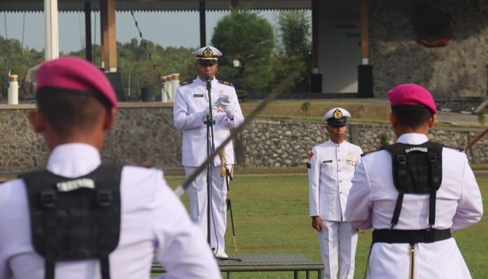Yonif 10 Marinir/SBY Laksanakan Upacara Hari Dharma Samudera 2023