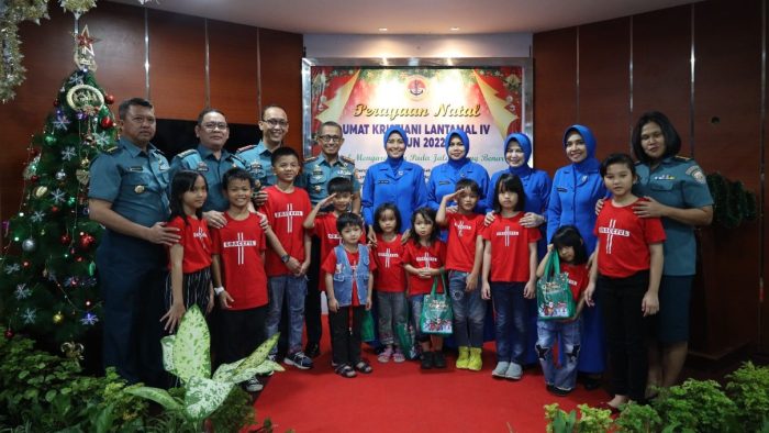 Lantamal IV Rayakan Natal Bersama Serta Larut Dalam Kebersamaan