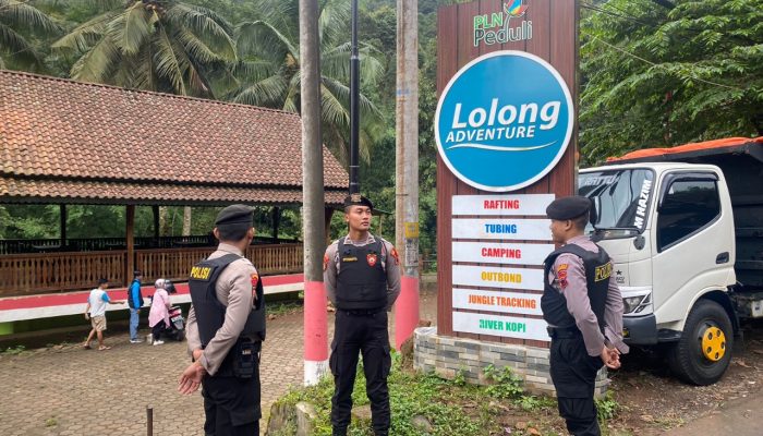Libur Tahun Baru, Polres Pekalongan Tingkatkan Patroli dan Pengamanan di Sejumlah Obyek Wisata