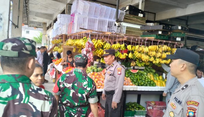 Apel Dan Patroli Bersama, Personil Polsek Lubuk Baja Dan Koramil 01 Untuk Meningkatkan Sinergitas Antara TNI/Polri