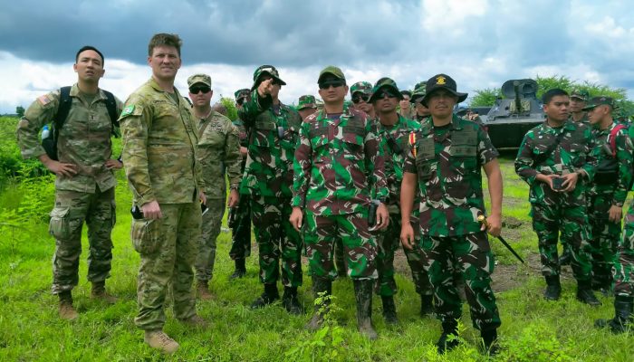 Danpuslatpurmar -5 Baluran Terima Kunker Dirlat TNI Berserta Rombongan