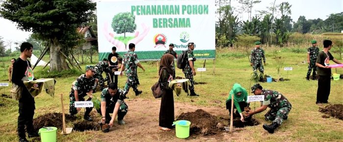 Tanam Pohon Keras, Bentuk Kepedulian Korem Wijayakusuma Antisipasi Bencal Di Wilayah