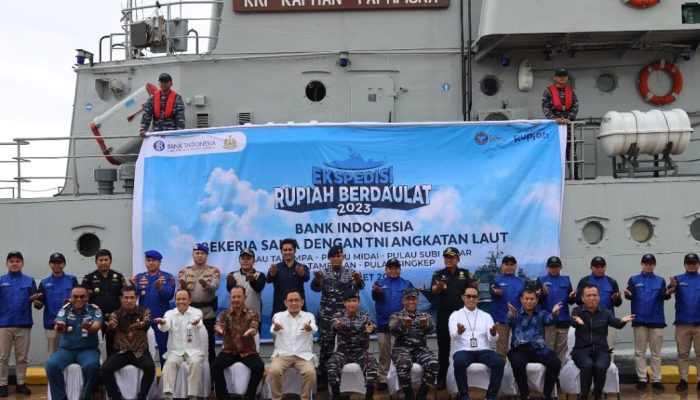 Danlantamal IV Lepas KRI Patimura 371, Bersinergi Dengan Bank Indonesia Kepri Distribusikan Uang Senilai 12 Milyar