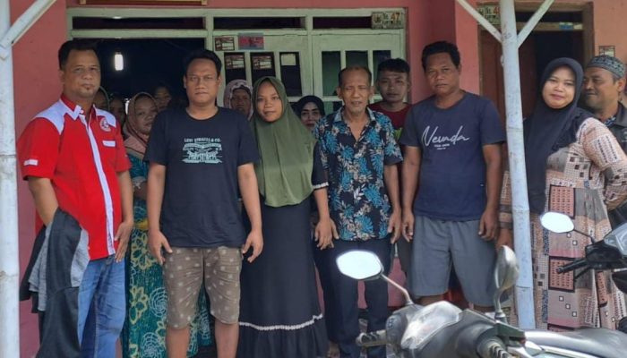 Begini Tangis Haru Sang Istri Saat Suami Di Bebaskan Kasus Pengeroyokan di Desa Ngaliyan