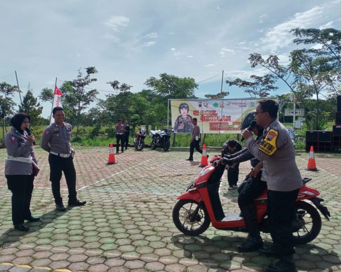 Police Goes to School, Polres Pekalongan Datangi SMK Diponegoro Karanganyar