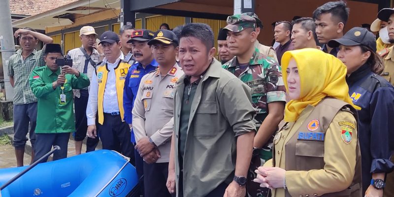 Gubernur Sumsel Meninjau Langsung Banjir Muara Kelingi