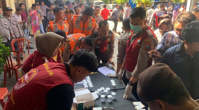 135 Anggota Personel Polresta Banyuwangi Jalani Pemeriksaan Deteksi Dini Narkoba