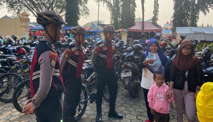 Patroli Sepeda Polres Pekalongan, Hadir Berikan Rasa Aman Dan Nyaman