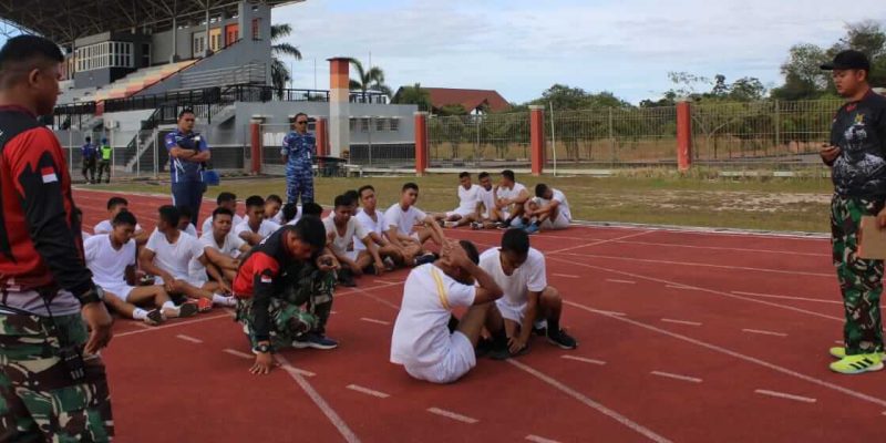 Danlanud Hang Nadim Lihat Langsung Jalannya Tes Samapta Casis Bintara PK TNI AU Gel I TA 2023
