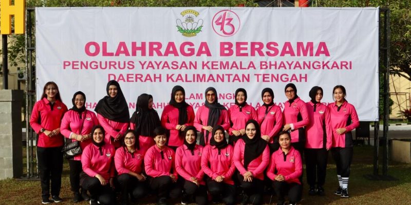 Peringati HUT Ke-43, Yayasan Kemala Bhayangkari Kalteng Gelar Pertandingan Voli, Lomba Tari Kreasi dan Bazar UMKM