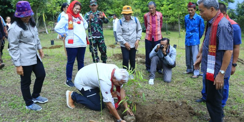 Tim Pra Revalidasi Toba Caldera UGG ke Samosir, Tinjau Kawasan Geosite Kaldera Toba