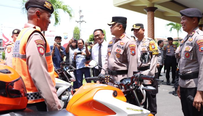 Polresta Banyuwangi Kukuhkan Satpamopvit dan Polsubsektor Bandara Internasional