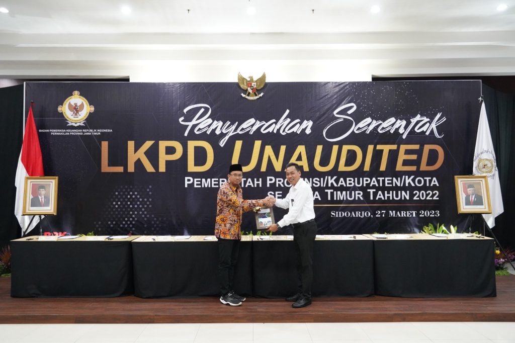 lkpd-unaudited-tahun-2022-diserahkan-ke-bpk-bupati-gus-muhdlor-berharap-sidoarjo-pertahankan-wtp