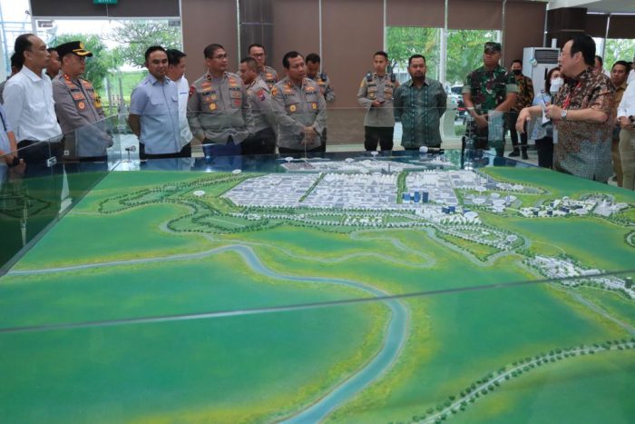 kunjungi-kek-jiipe-gresik-kapolda-jatim-siapkan-sistem-pengamanan-obvit