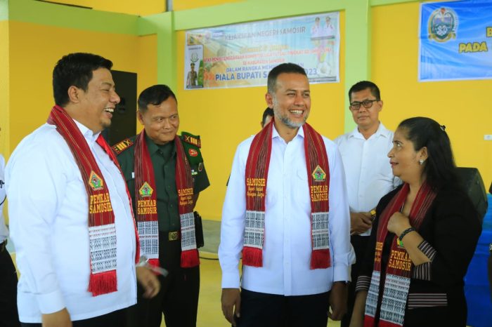 Bupati Samosir Dampingi Wagub Resmikan GOR Kabupaten Samosir : Lahirkan Atlet Berprestasi