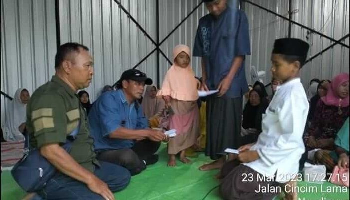 Buka Bersama Santunan Anak Yatim di HUT Ke 3 Media Suararonggolawe.net