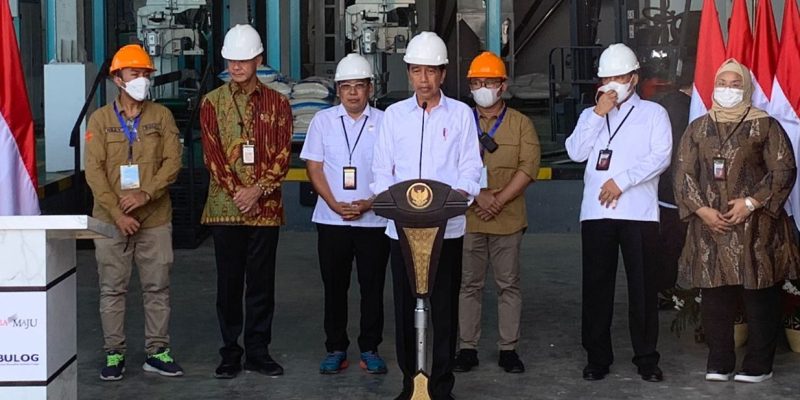 Agenda Presiden Jokowi Resmikan MRMP Masaran Sragen Lancar, Polri dan TNI Lakukan Pengamanan Ekstra Ketat Bersama Kapolres dan Dandim, Kapolda Jateng Pimpin Langsung Pengamanan Presiden Jokowi Resmikan MRMP Masaran Sragen
