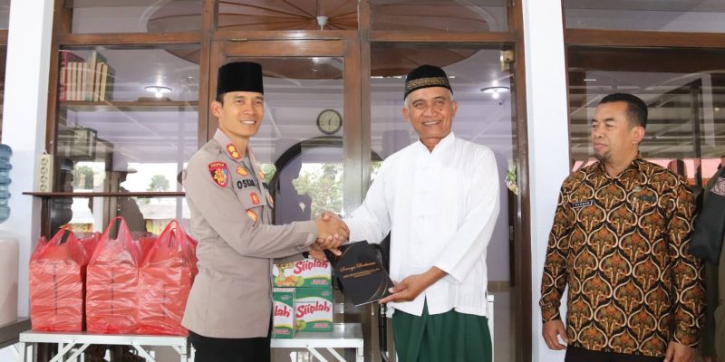 Di Awal Ramadhan, Kapolres Batu Melaksanakan Safari Jum’at