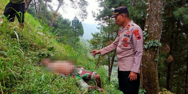 Sesosok Mayat Laki-Laki Ditemukan di Tengah Hutan Lebakbarang