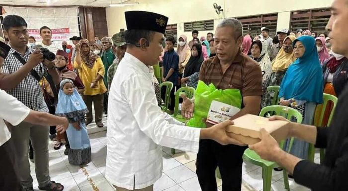 Polda Jatim Salurkan Bansos Sembako Bagi Kaum Dhuafa Dan Anak Yatim Piatu