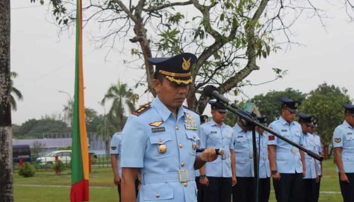 Danlanud Hang Nadim Pimpin Upacara Ziarah di TMP Pusara Bhakti Bulan Gebang Batam