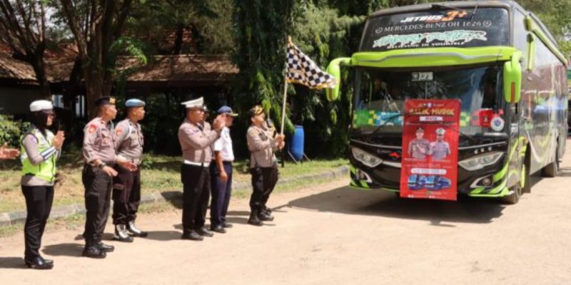 Polres Sumenep Berangkatkan Dua Bus Balik Mudik Gratis Tujuan Surabaya Jakarta