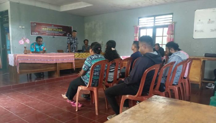 Koptu Junedi kase Hadiri Rapat Pleno Bersama Anggota Pantarlih dan KPPS Desa Noinbila