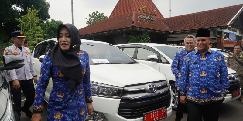 Jelang Cuti Bersama Lebaran 2023, Pemkab Mojokerto Gelar Apel dan Inpeksi Kendaraan Dinas Roda Empat