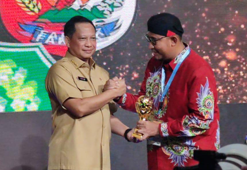 Tingkatkan Pelayanan Kesehatan, Pemkab Sumenep Raih Penghargaan UHC