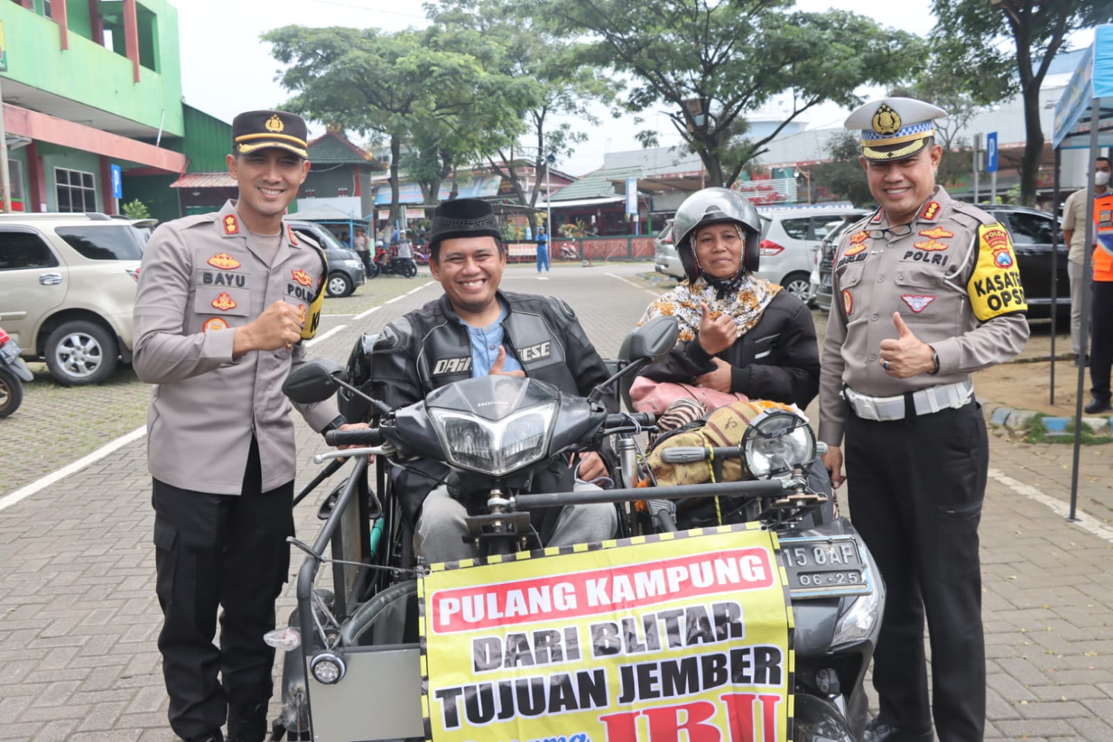 Penyandang Disabilitas Terima Tali Asih di Posyan Polres Pasuruan